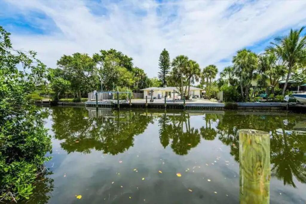 Walk To The Beach - Island Villa Siesta Key Ngoại thất bức ảnh